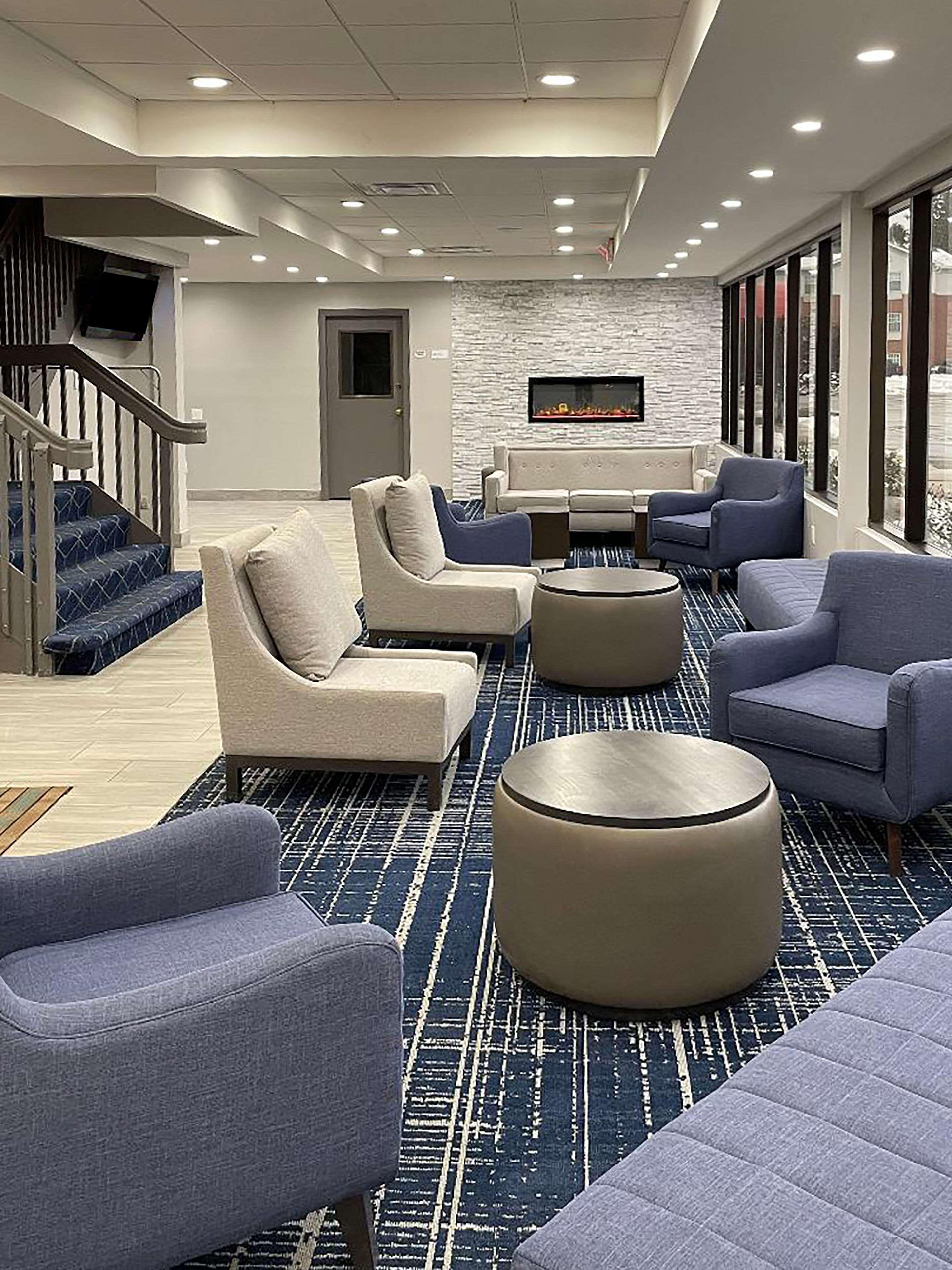 Inn Quality Roseville-detroit North